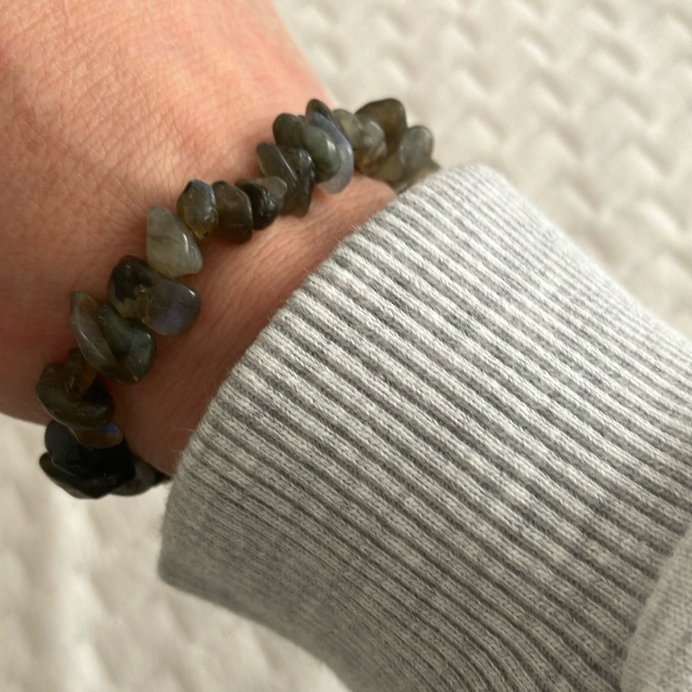 Labradorite chip natural gemstone crystal bracelet